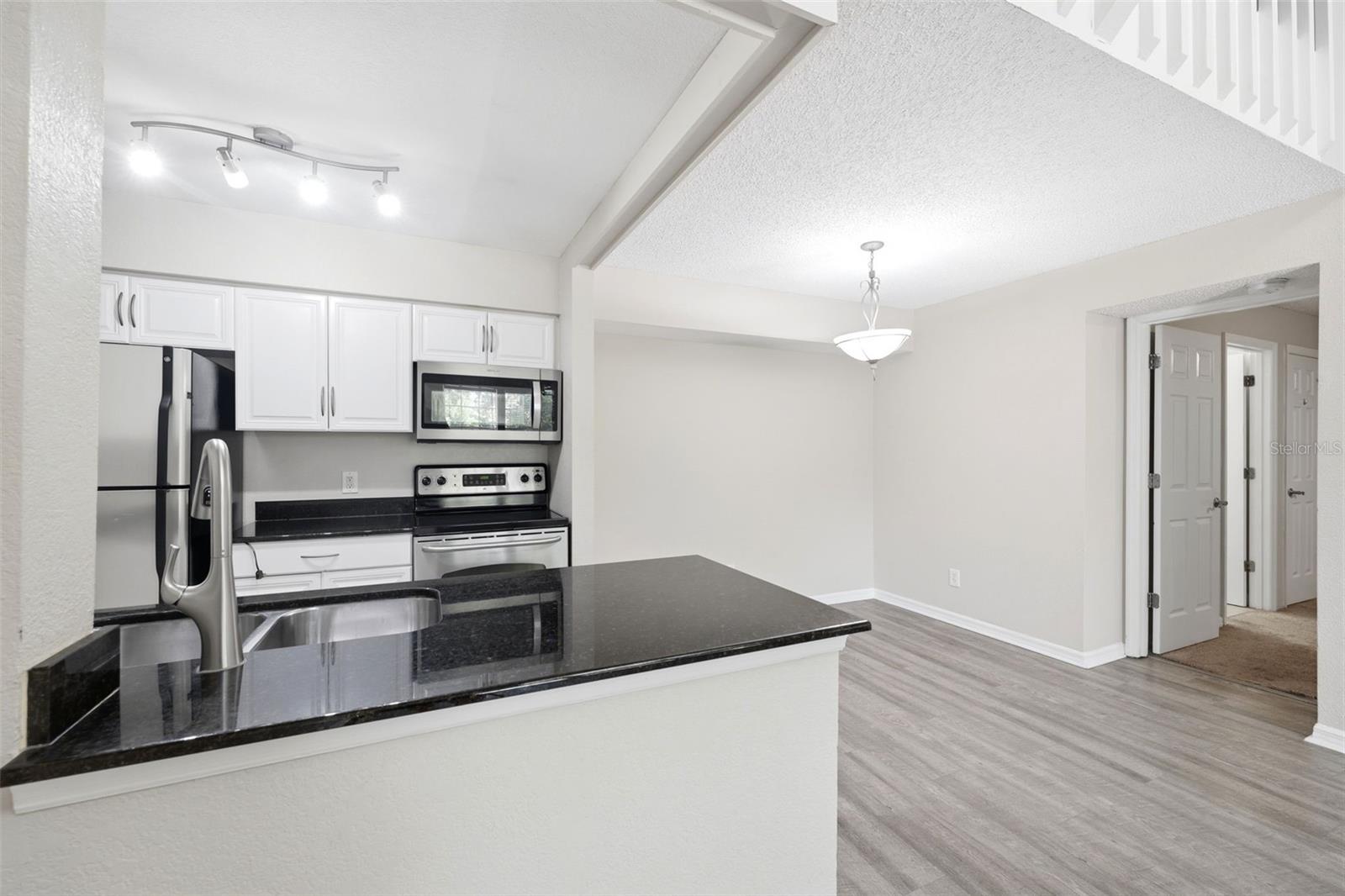 3274 HAVILAND CT #201, PALM HARBOR, FL — photo 17