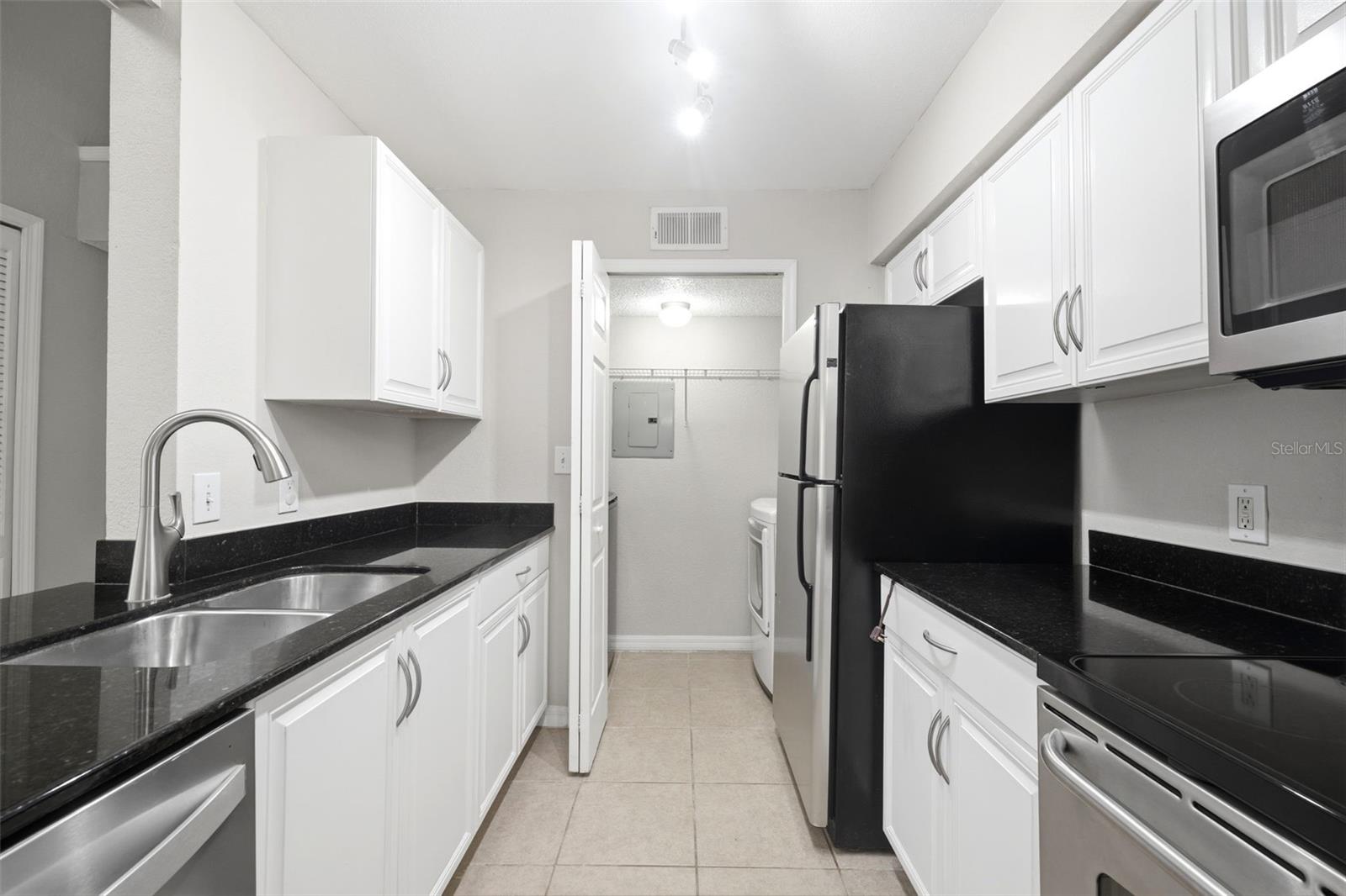 3274 HAVILAND CT #201, PALM HARBOR, FL — photo 18