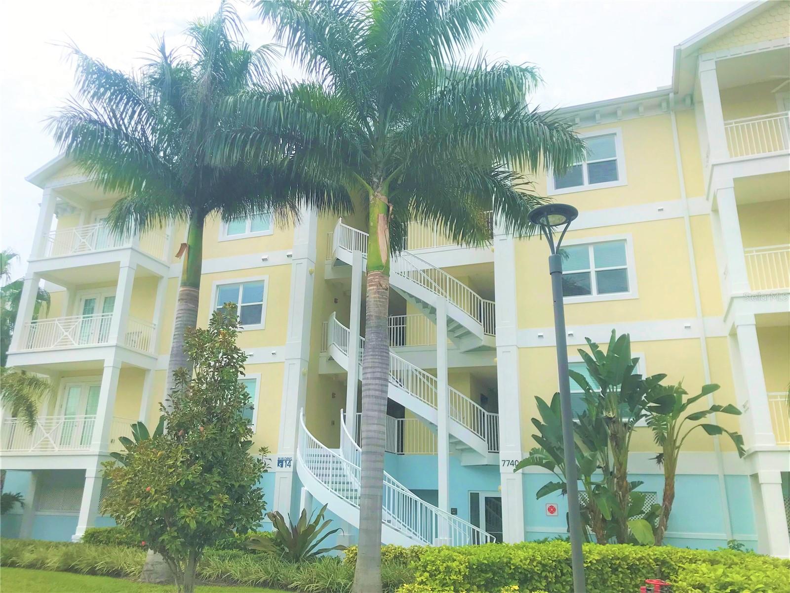 7740 34TH AVE W #202, BRADENTON, FL