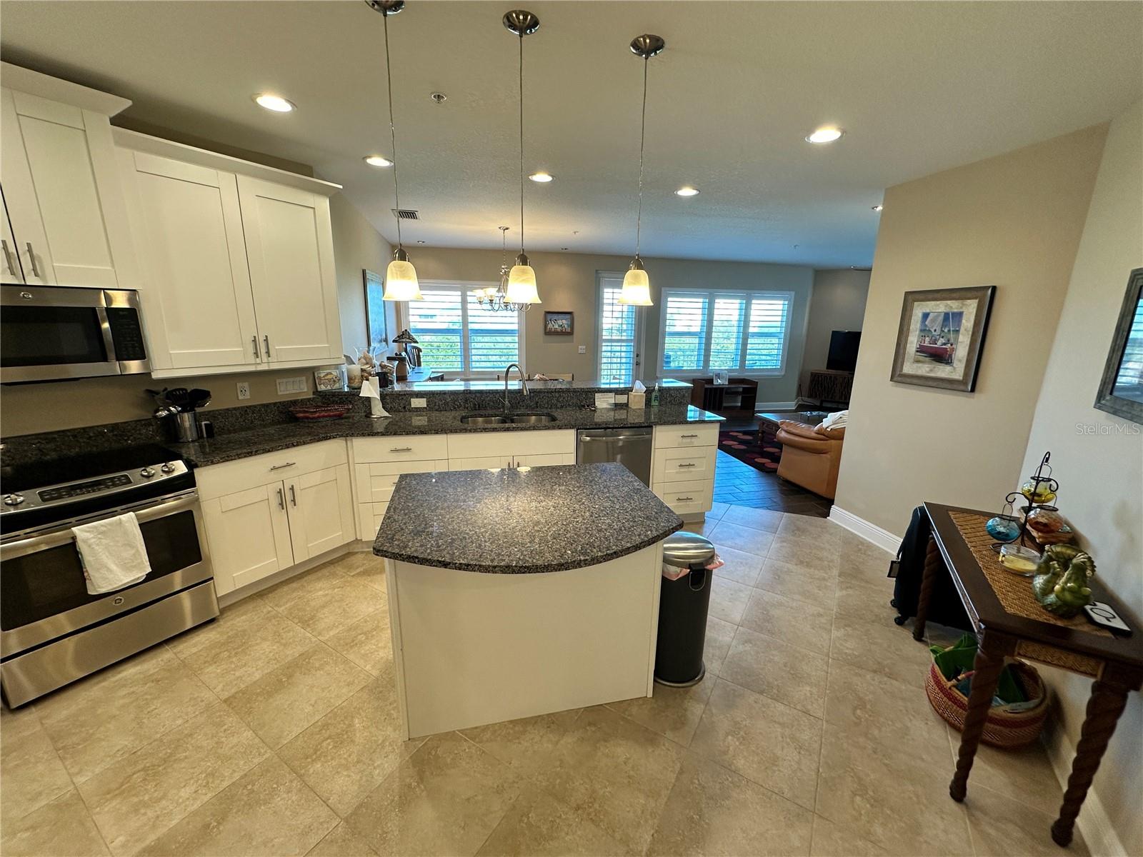 7740 34TH AVE W #202, BRADENTON, FL — photo 3