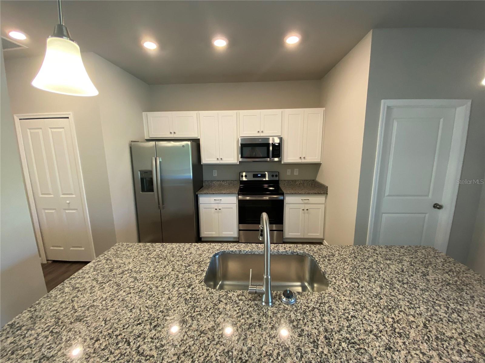 5625 ABELMAN RD, NORTH PORT, FL — photo 4