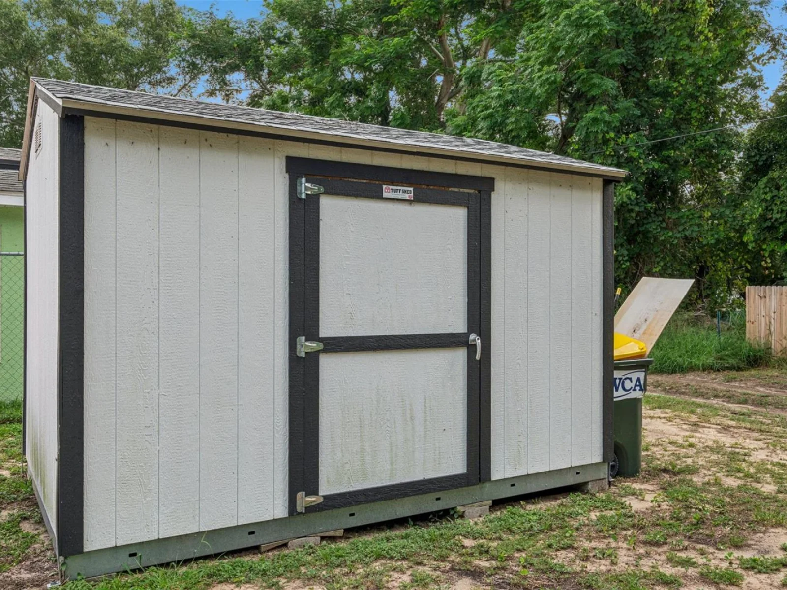 306 S DISSTON AVE, MINNEOLA, FL — photo 28