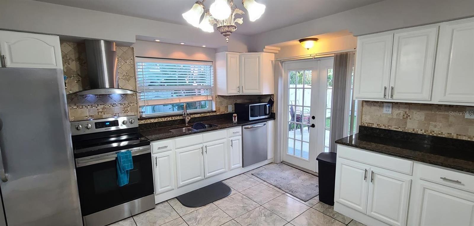 2306 W SAINT JOSEPH ST, TAMPA, FL — photo 6