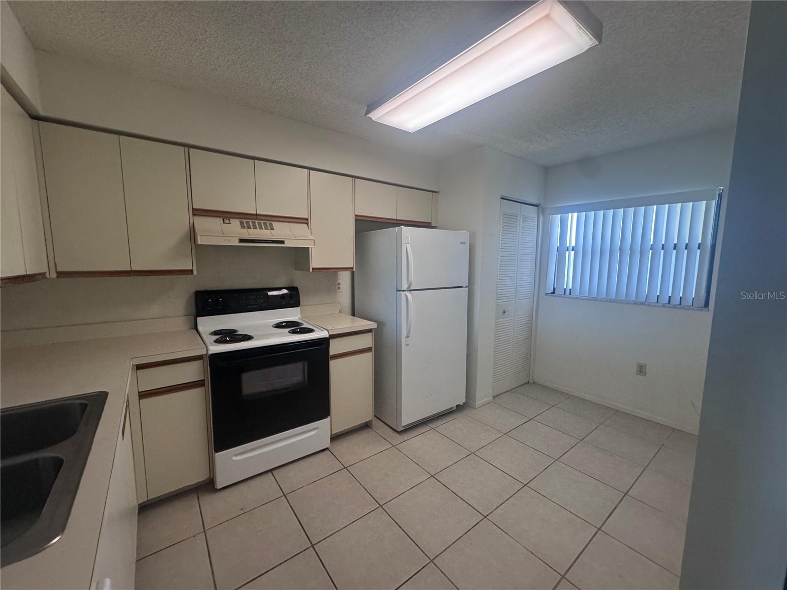 800 COVE CAY DR #5D, CLEARWATER, FL — photo 8