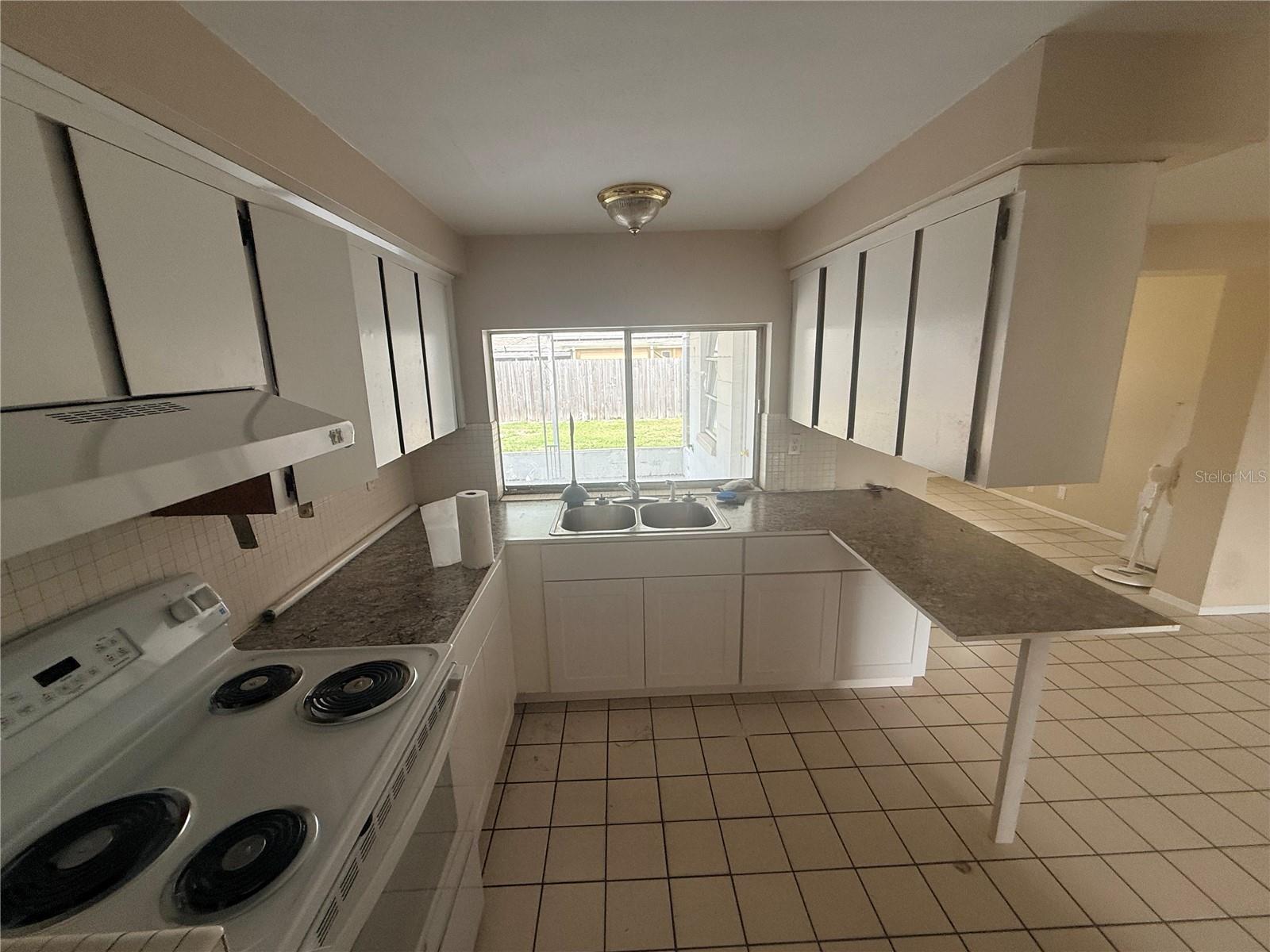 3524 BRADFORD DR, HOLIDAY, FL — photo 2