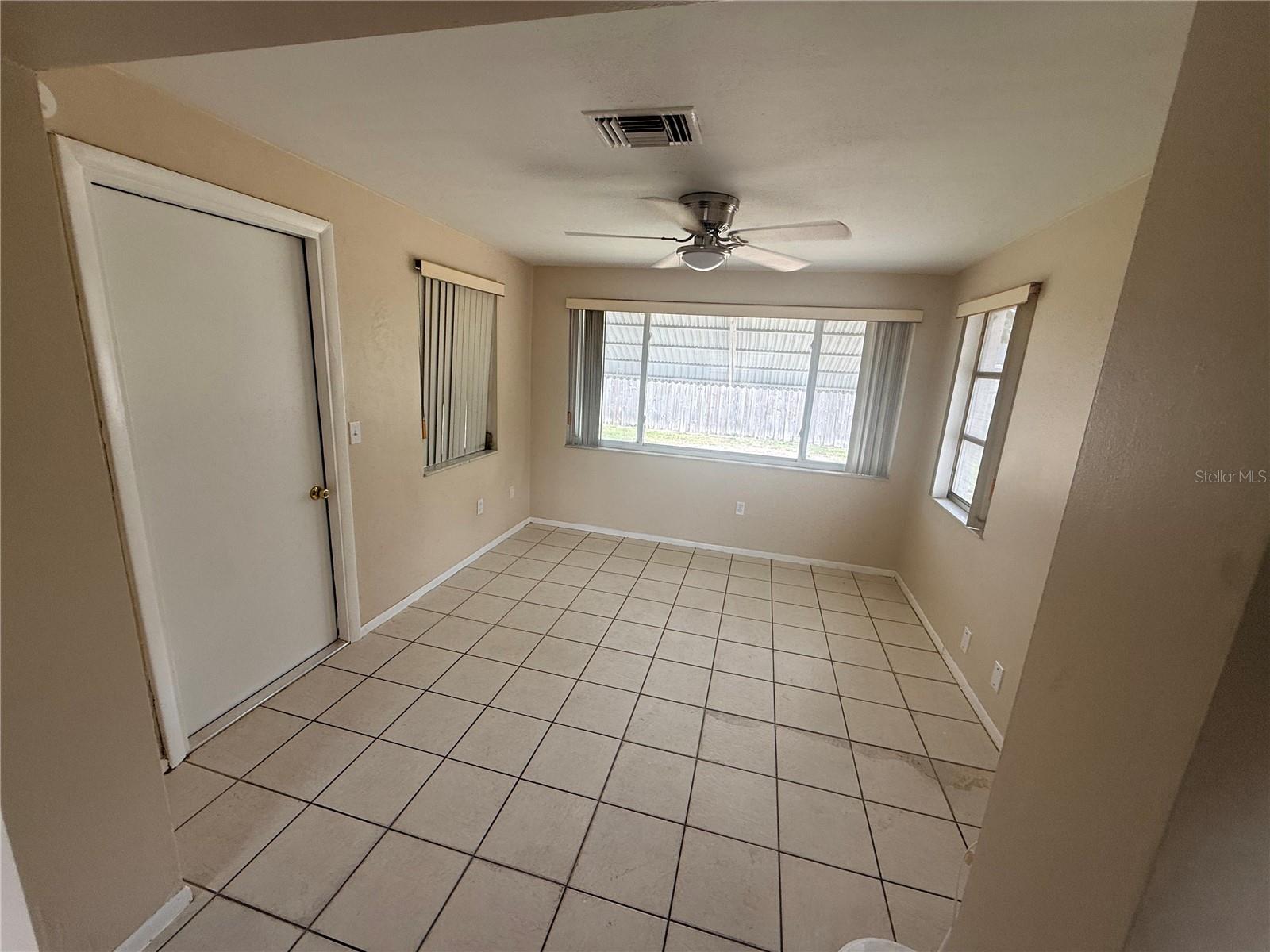3524 BRADFORD DR, HOLIDAY, FL — photo 8