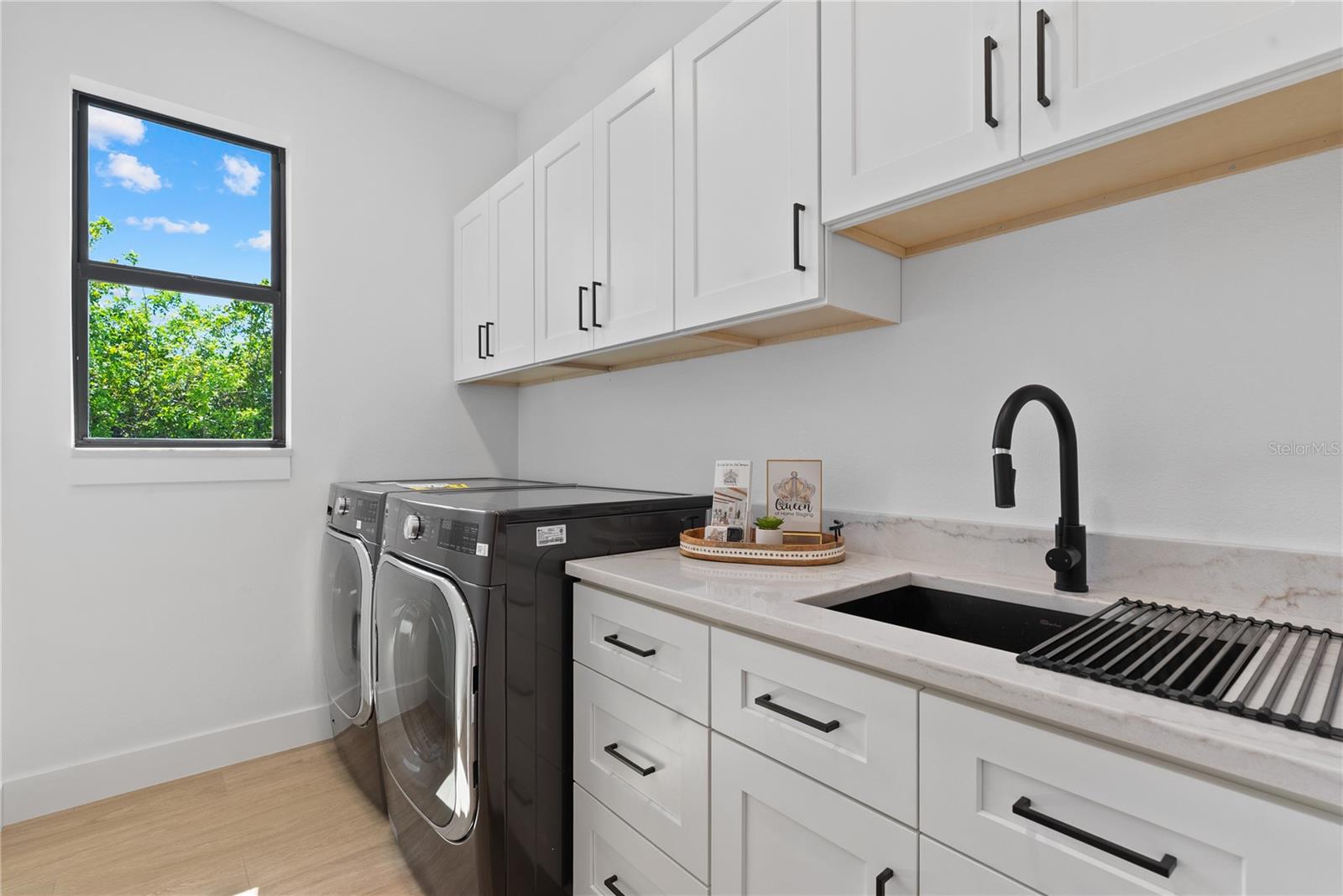 15101 LEIPZIG CIR, PORT CHARLOTTE, FL — photo 14