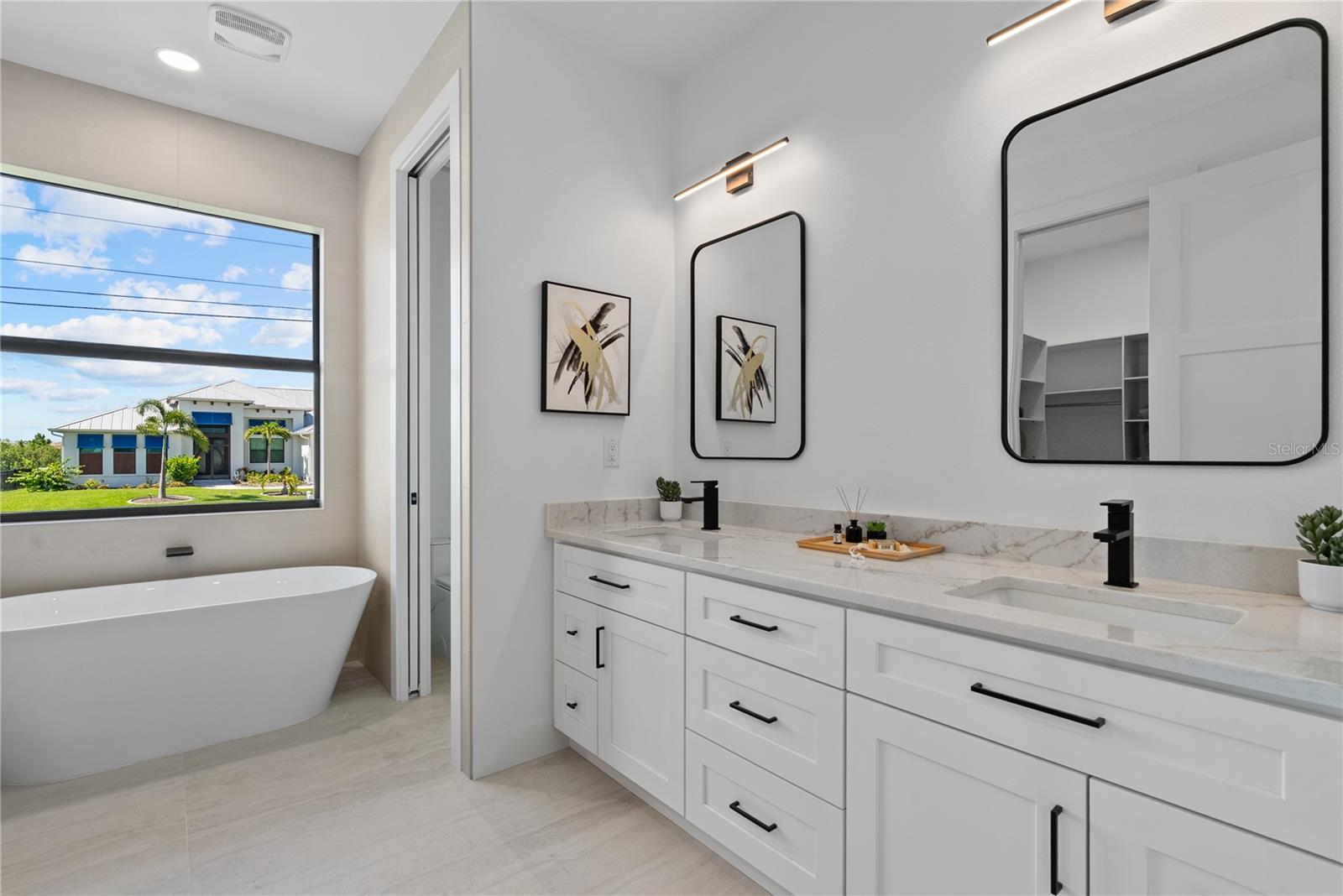15101 LEIPZIG CIR, PORT CHARLOTTE, FL — photo 22