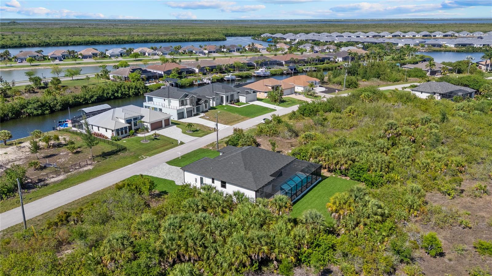 15101 LEIPZIG CIR, PORT CHARLOTTE, FL — photo 27