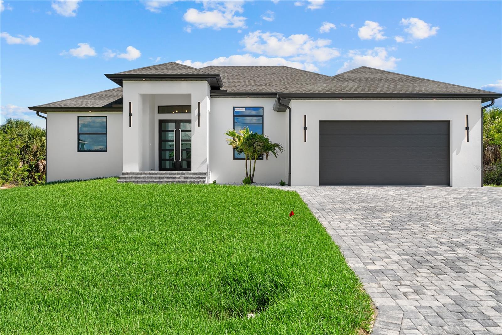 15101 LEIPZIG CIR, PORT CHARLOTTE, FL — photo 31