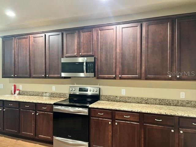 421 E PARK ST, LAKELAND, FL — photo 4