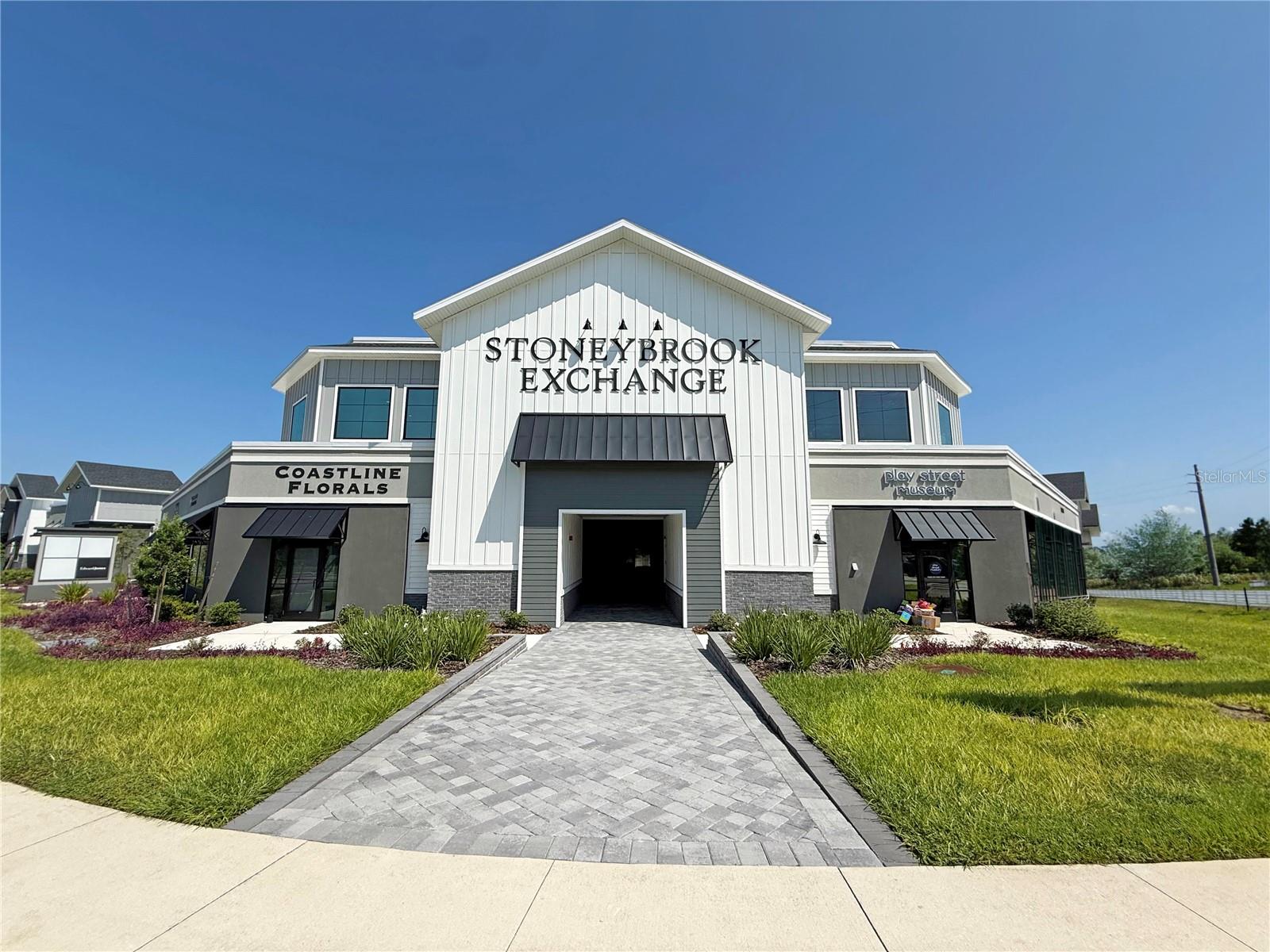 12143 STONEYBROOK WEST PKWY #101-102, WINTER GARDEN, FL