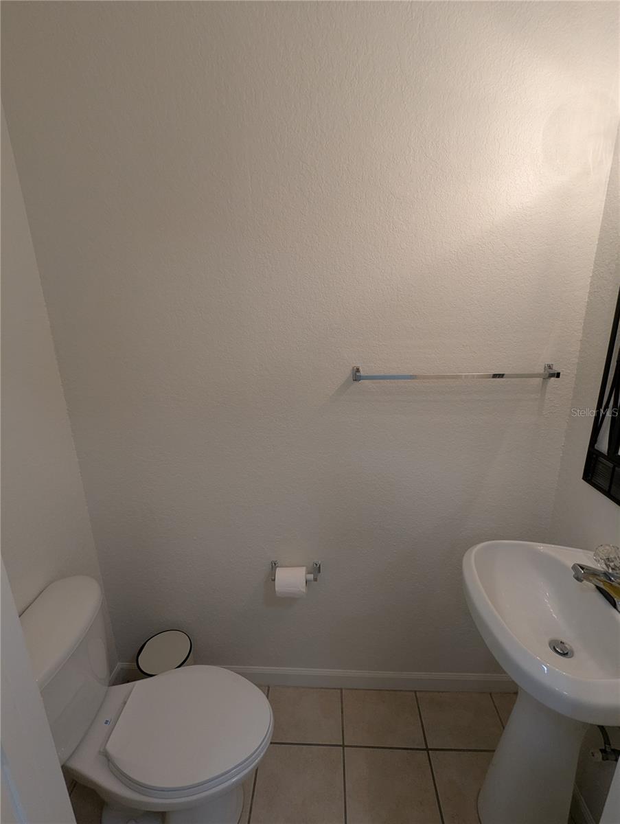4833 NW 46TH PL #106, GAINESVILLE, FL — photo 48