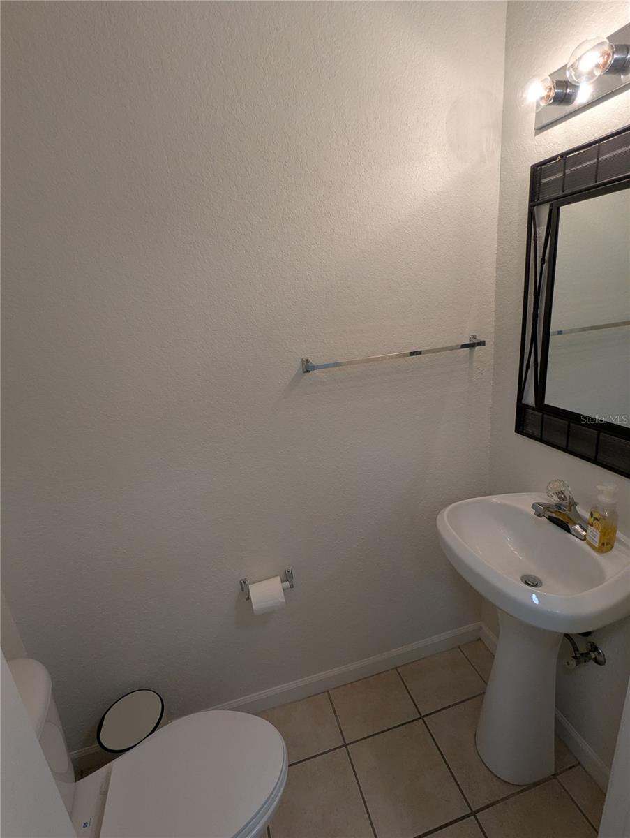 4833 NW 46TH PL #106, GAINESVILLE, FL — photo 49