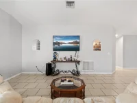 10022 CAROLE PL — photo 9