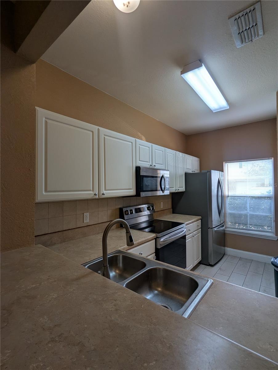 4872 NW 42ND RD #103, GAINESVILLE, FL — photo 9