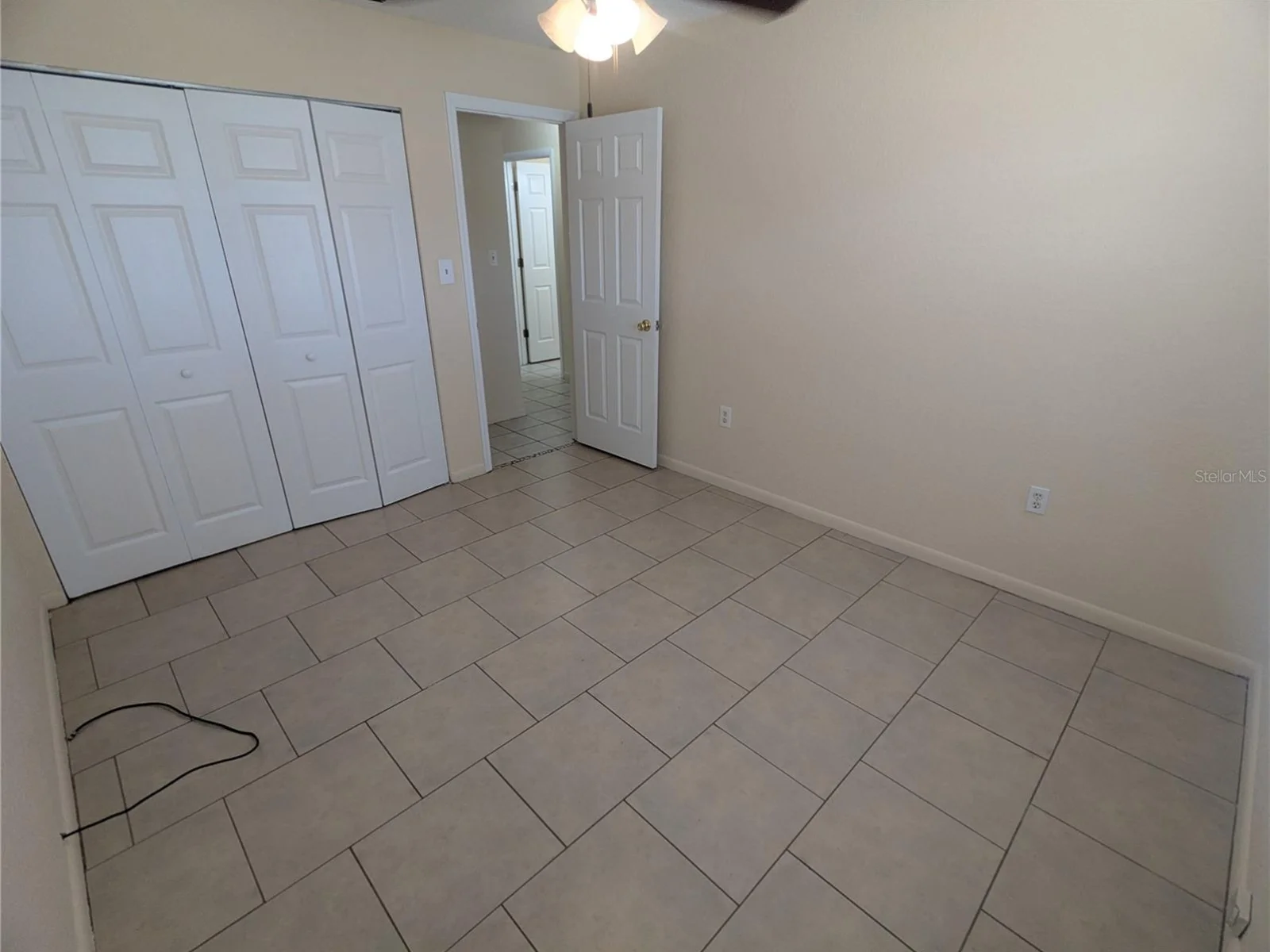 824 N SAINT CLAIR ABRAMS AVE, TAVARES, FL — photo 24