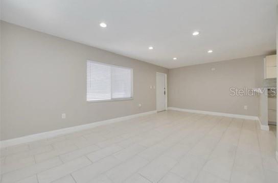 334 48TH AVE N #236, ST PETERSBURG, FL — photo 3