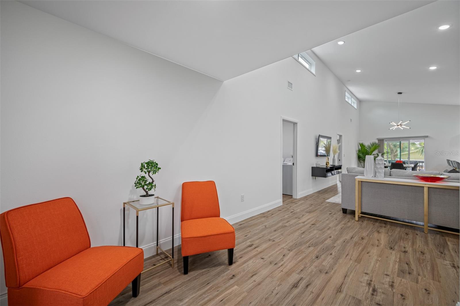 3717 E CLIFTON ST, TAMPA, FL — photo 5