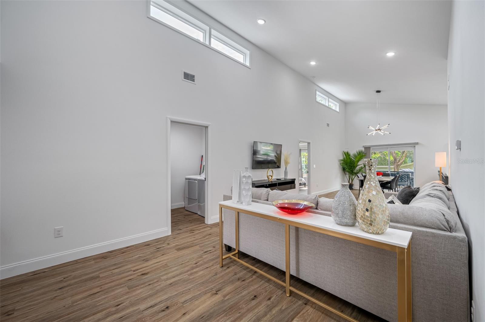 3717 E CLIFTON ST, TAMPA, FL — photo 7