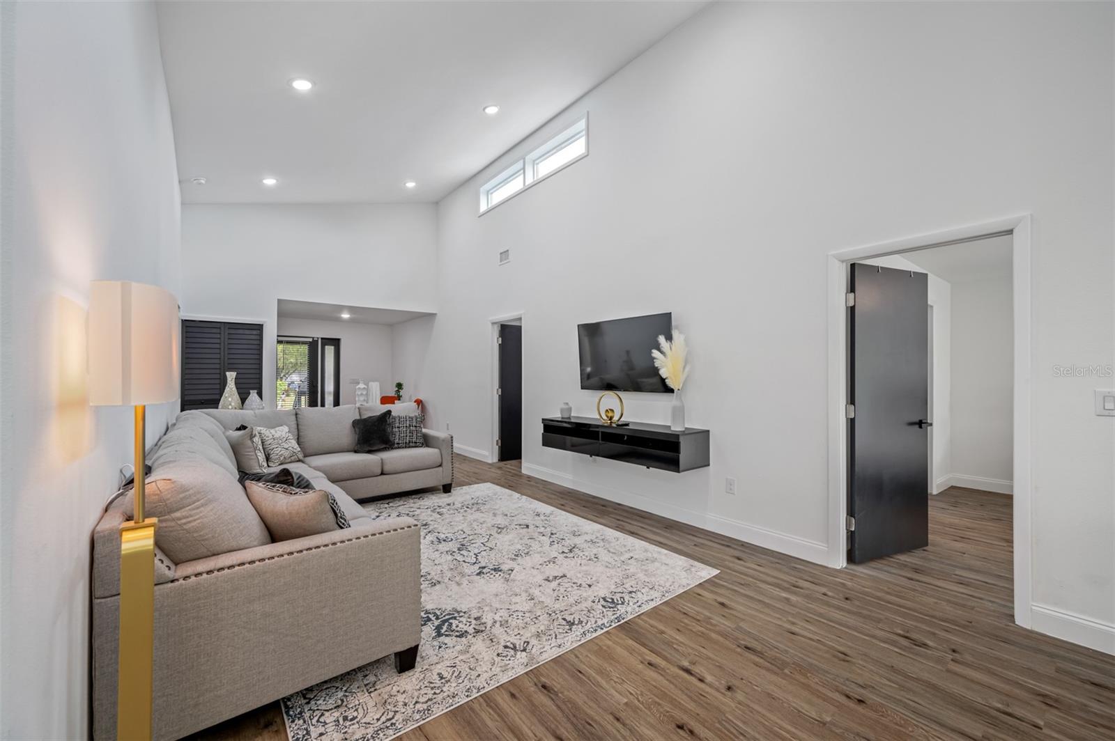 3717 E CLIFTON ST, TAMPA, FL — photo 9