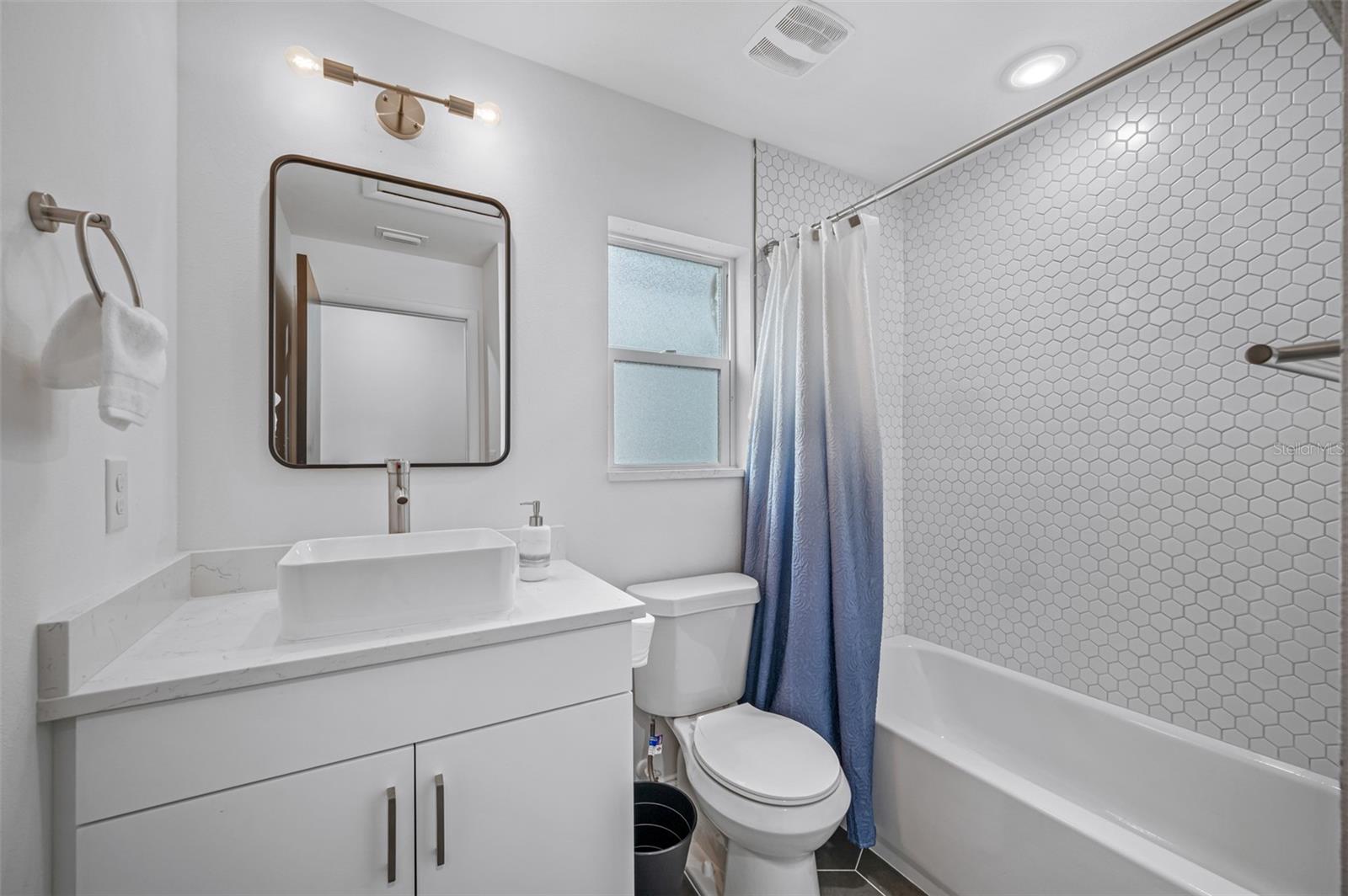 3717 E CLIFTON ST, TAMPA, FL — photo 37