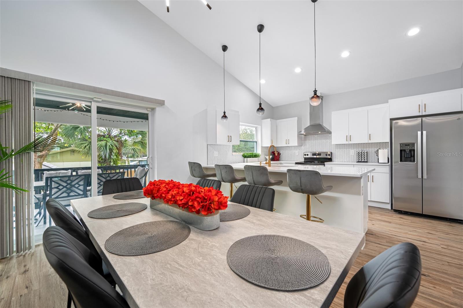 3717 E CLIFTON ST, TAMPA, FL — photo 44
