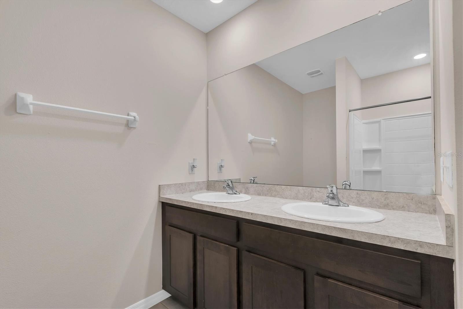 17066 OVAL RUM DR, WIMAUMA, FL — photo 24