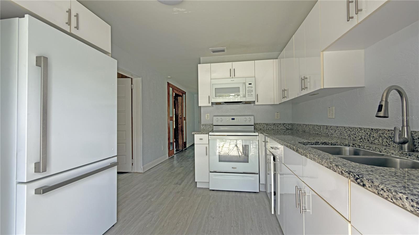 126 PALM DR, DAYTONA BEACH, FL — photo 14
