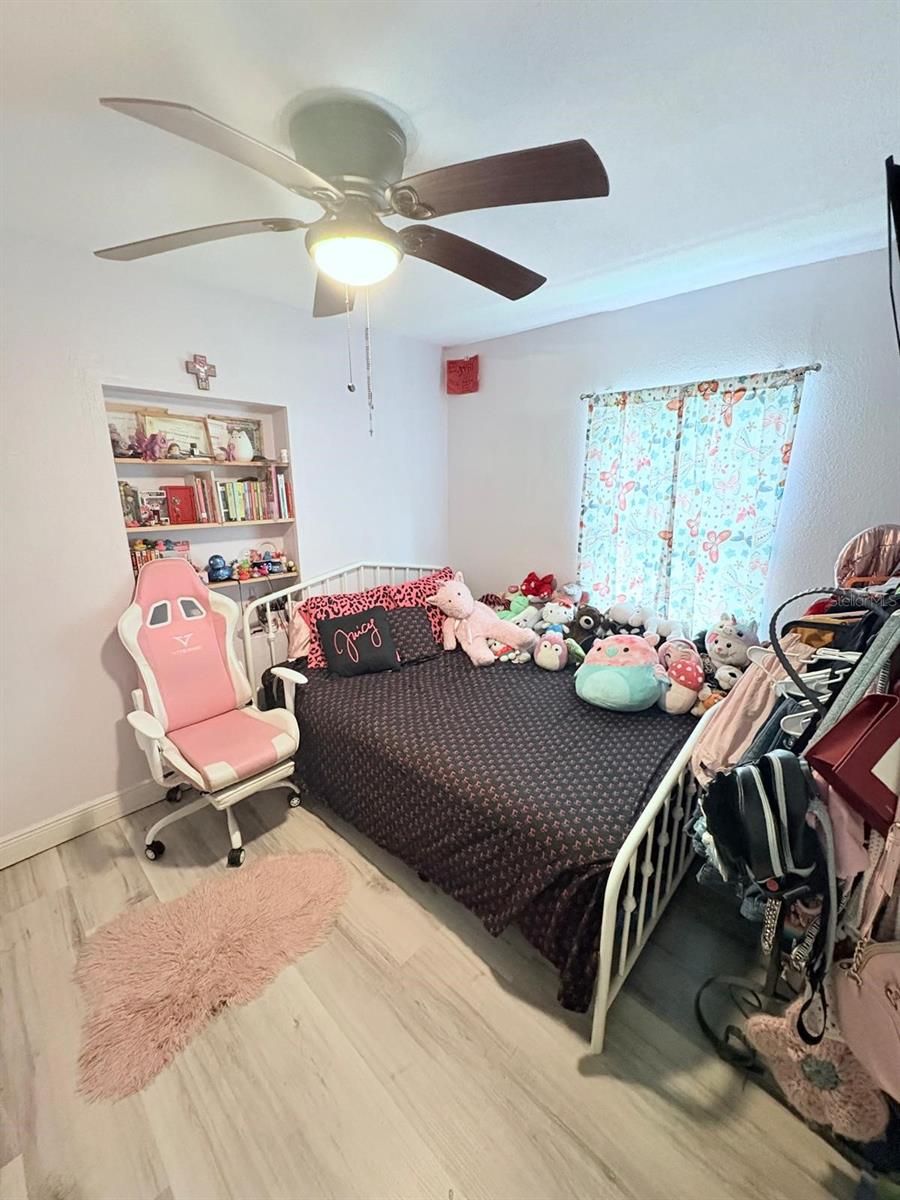10004 MEMORIAL HWY, TAMPA, FL — photo 23