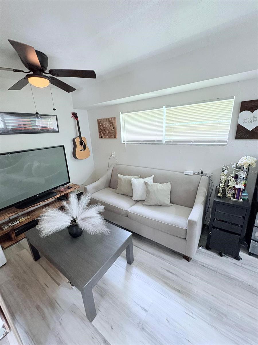 10004 MEMORIAL HWY, TAMPA, FL — photo 26