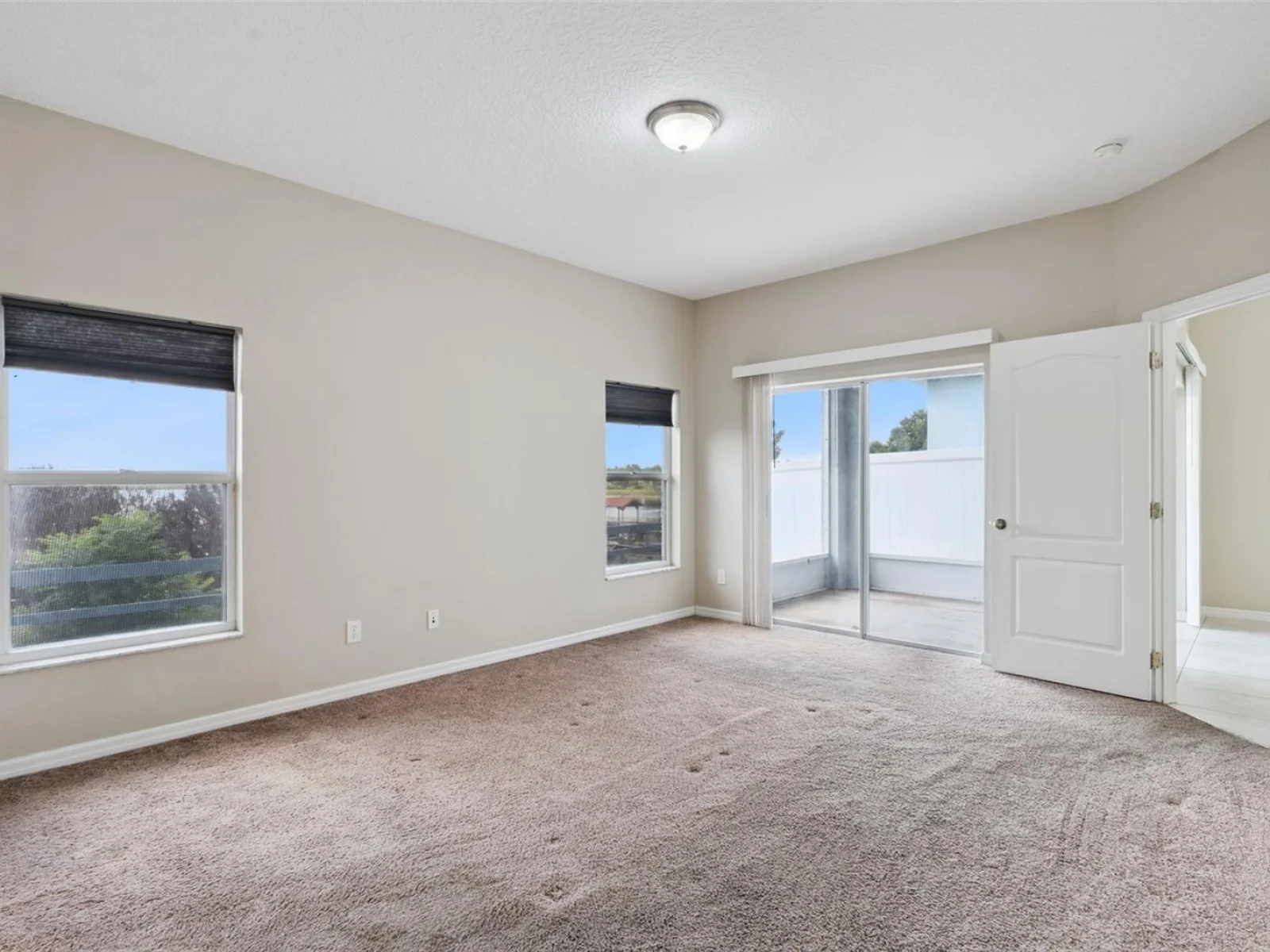 1324 KELLOGG DR, TAVARES, FL — photo 23