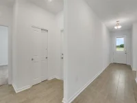 784 SUNSHOWER DR — photo 26