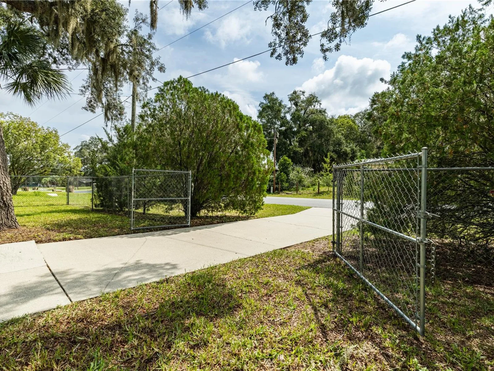 35737 SHELLEY DR, LEESBURG, FL — photo 3