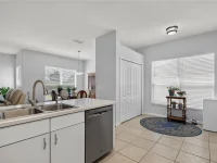 4075 KINGSLEY ST — photo 10
