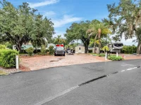 16325 CHERRY TREE CT — photo 4