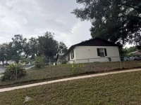 290 HILLSIDE DR — photo 77
