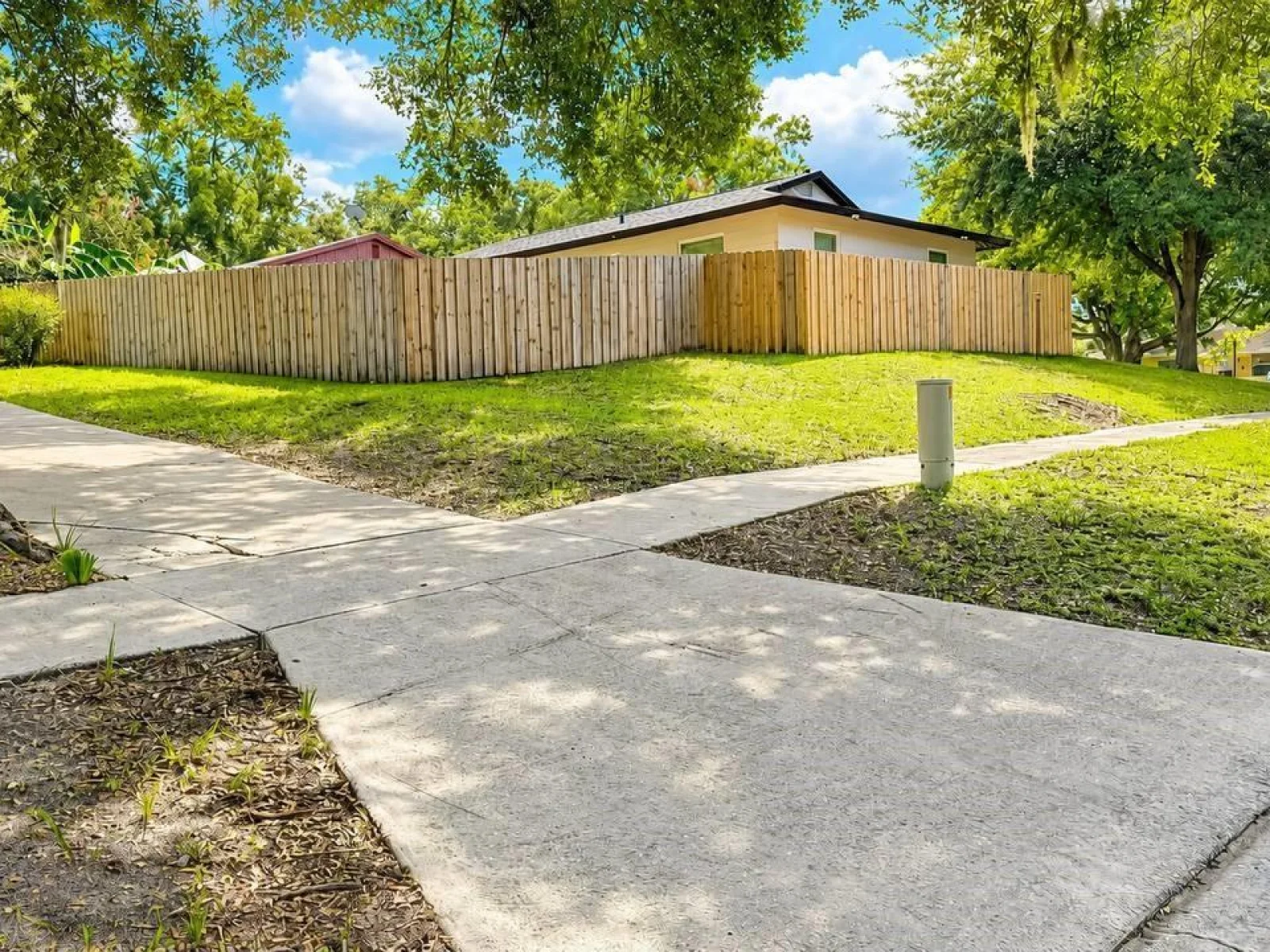 290 HILLSIDE DR, CLERMONT, FL — photo 68