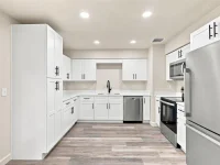 6204 ASHLAND AVE — photo 2