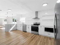1893 VALE DR — photo 11