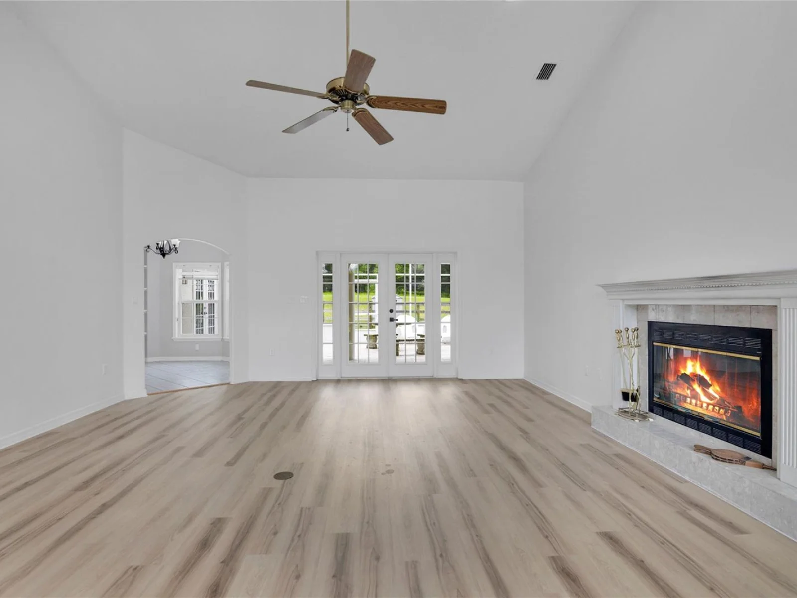 22841 STALLION DR, SORRENTO, FL — photo 5