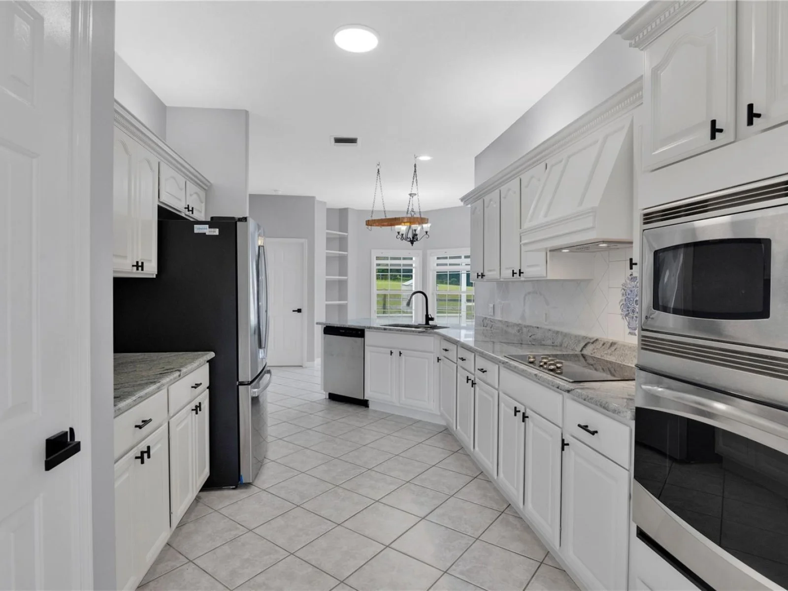 22841 STALLION DR, SORRENTO, FL — photo 13