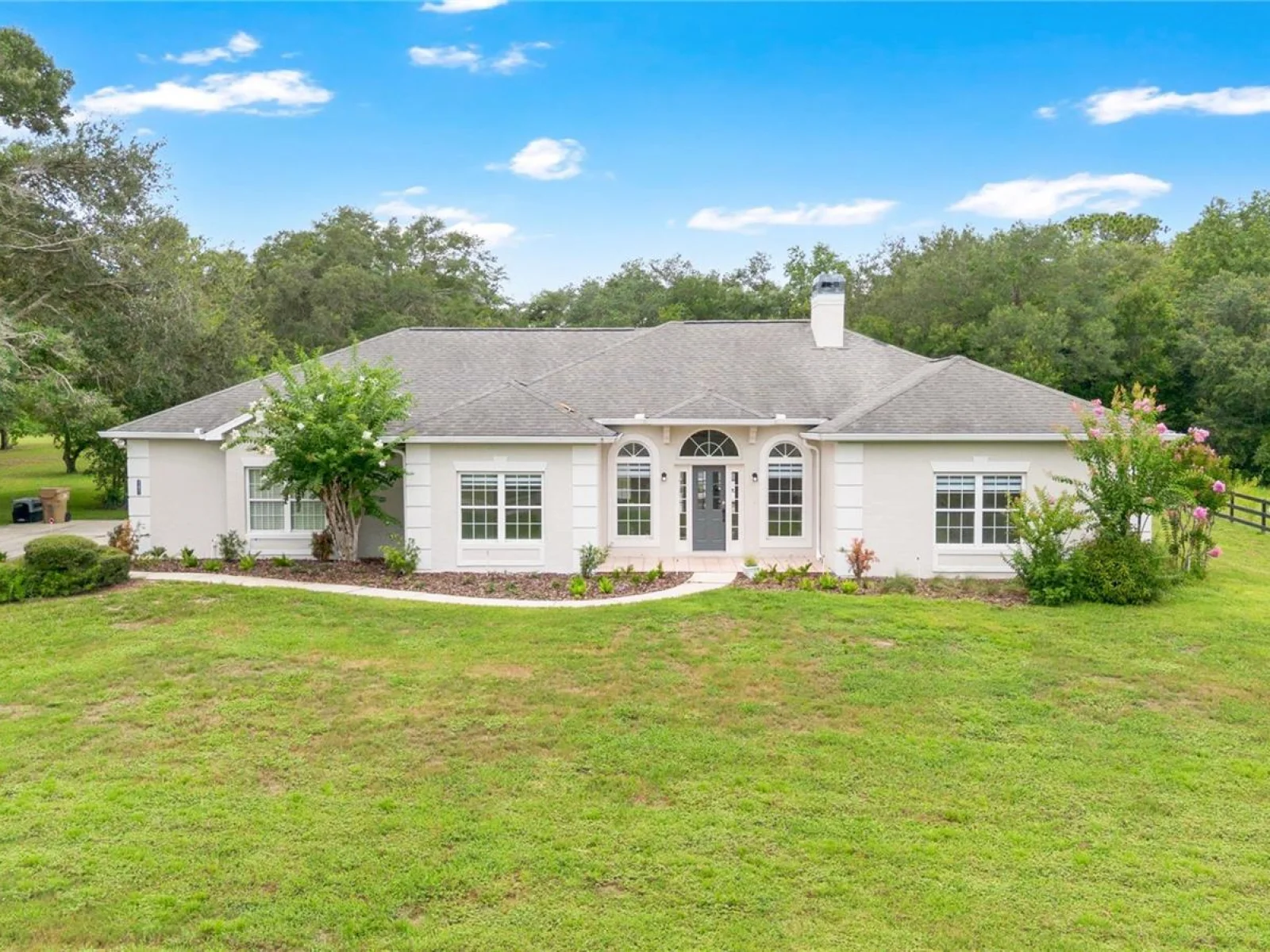 22841 STALLION DR, SORRENTO, FL — photo 37