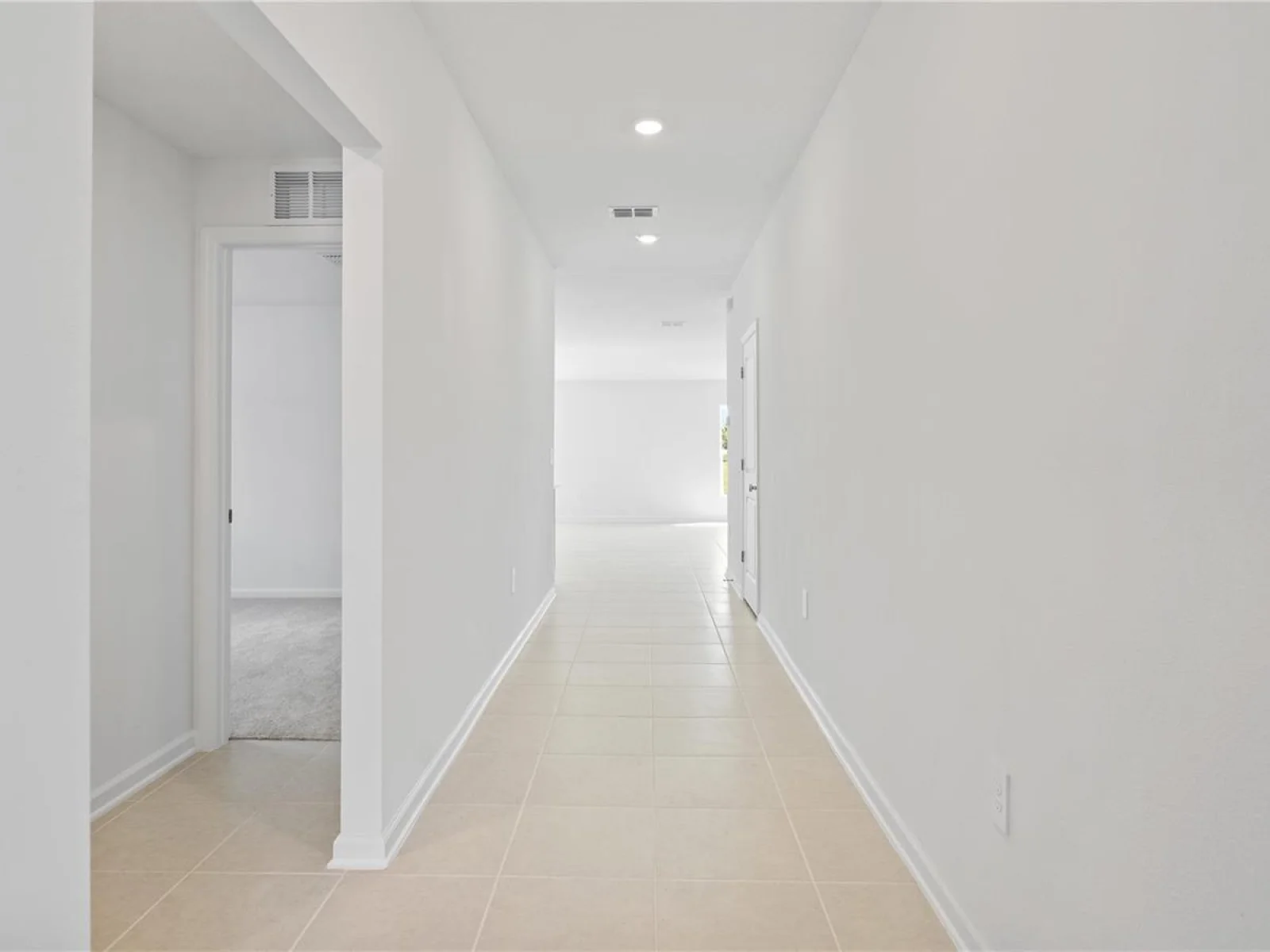 1947 PINE MEADOWS GOLFCOURSE RD, EUSTIS, FL — photo 2