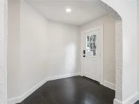 25 E PINECREST AVE — photo 10