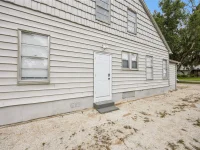 25 E PINECREST AVE — photo 35