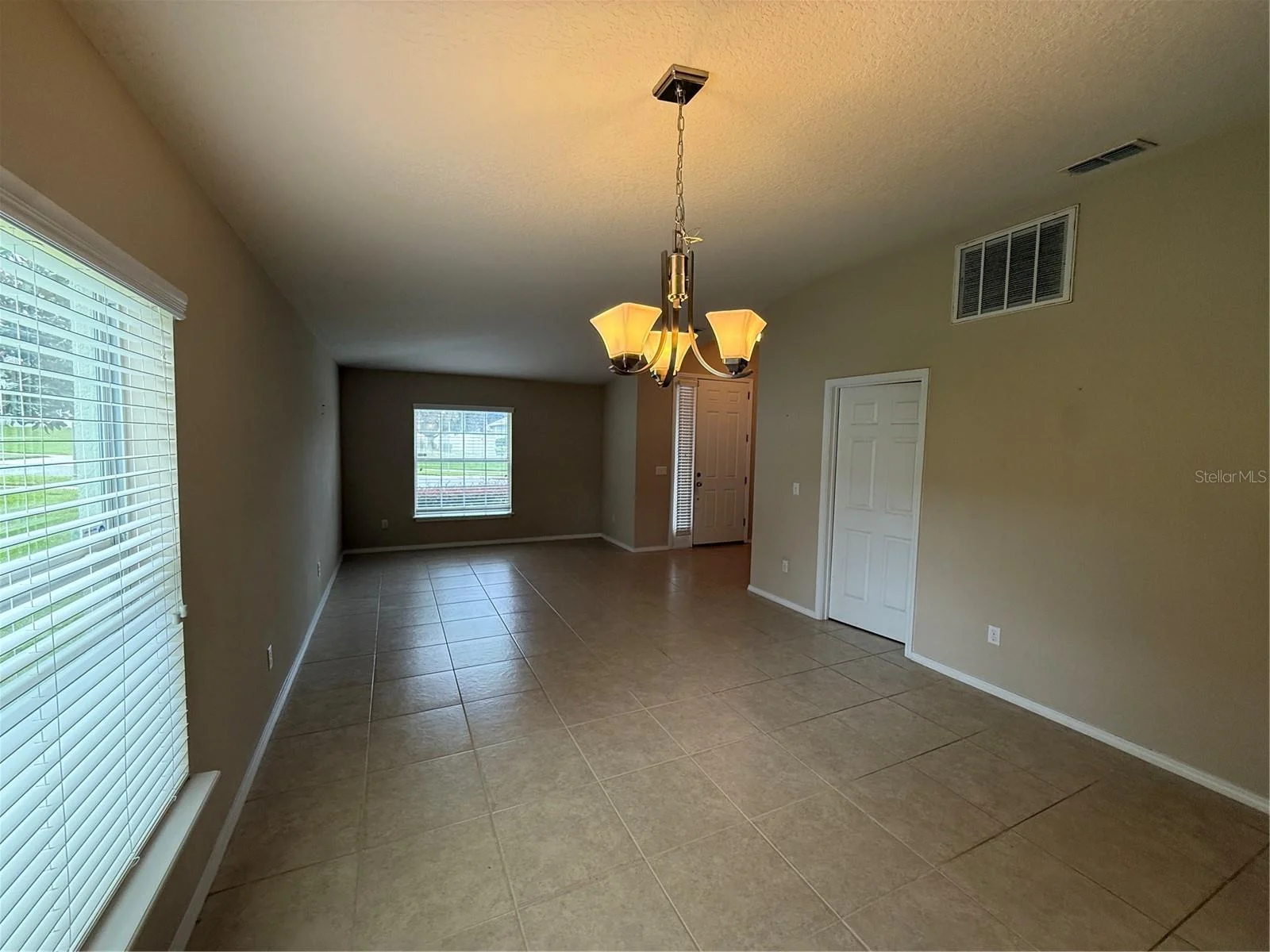3067 SANTA MARCOS DR, CLERMONT, FL — photo 4