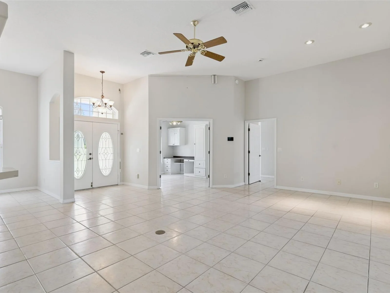 10308 CALLE DE FLORES DR, CLERMONT, FL — photo 11