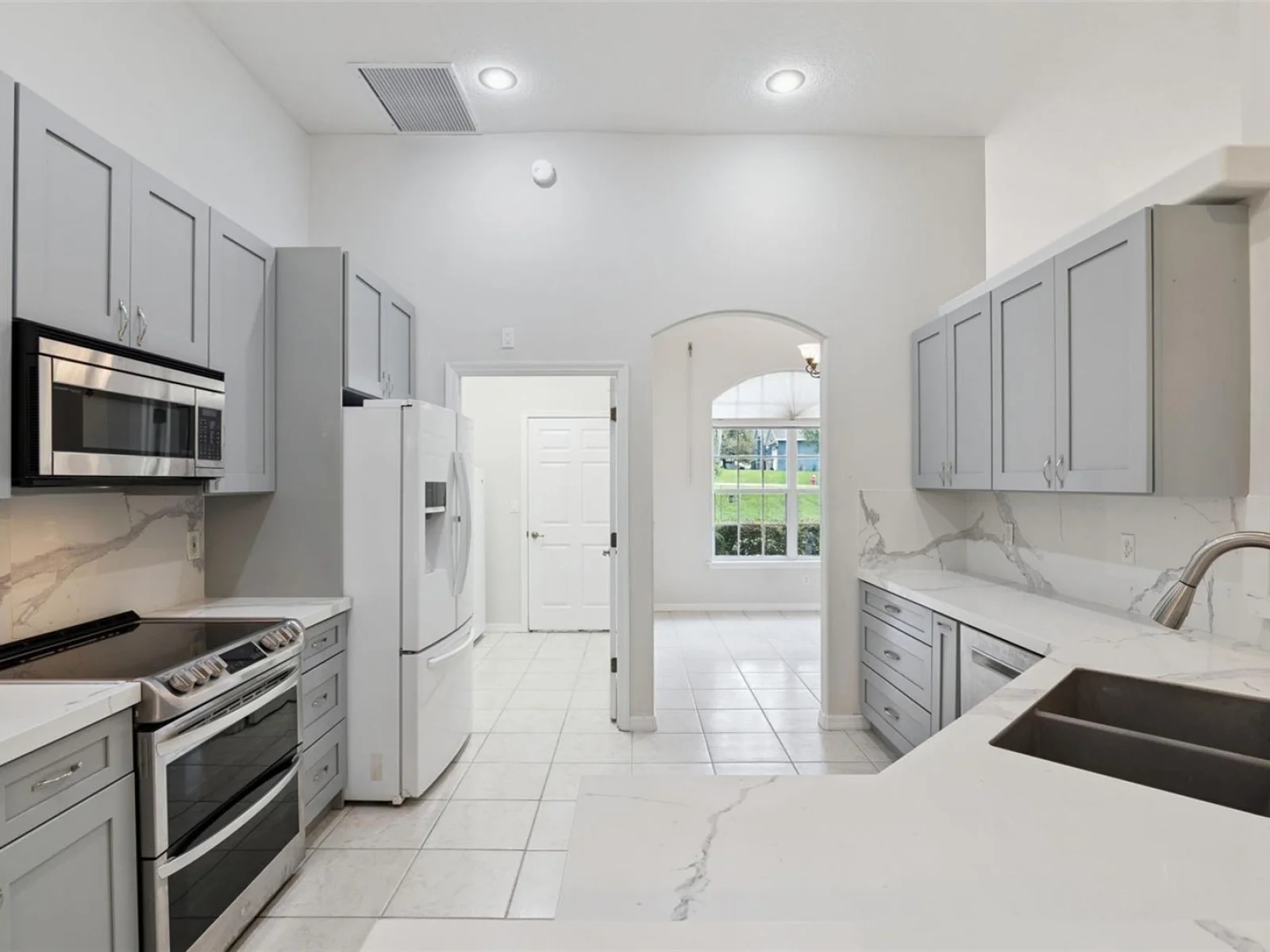 10308 CALLE DE FLORES DR, CLERMONT, FL — photo 15