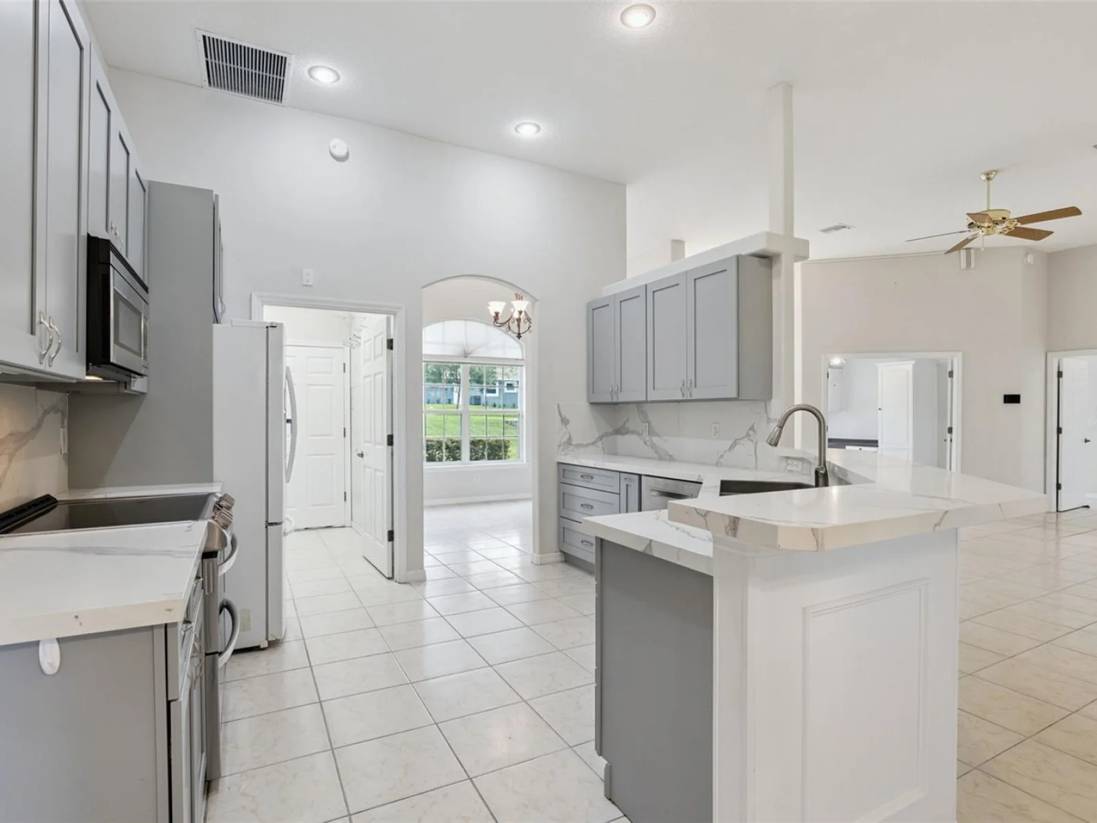10308 CALLE DE FLORES DR, CLERMONT, FL — photo 18